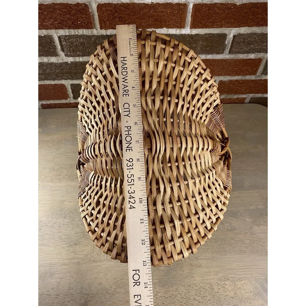 Vintage Primitive Hand Woven Split Oak Buttocks Handle Egg Gathering Basket 1985